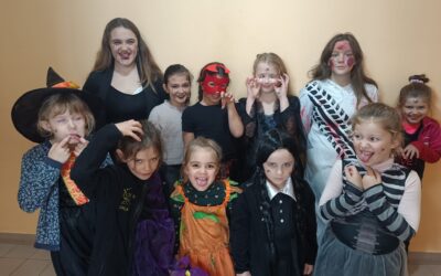 HALLOWEEN PARTY